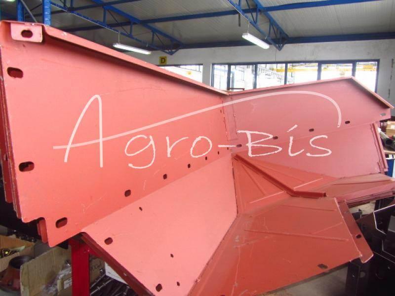 Błotnik Tylny C-385 Prawy Stary Typ Ursus C-385 Malowany Proszkowo