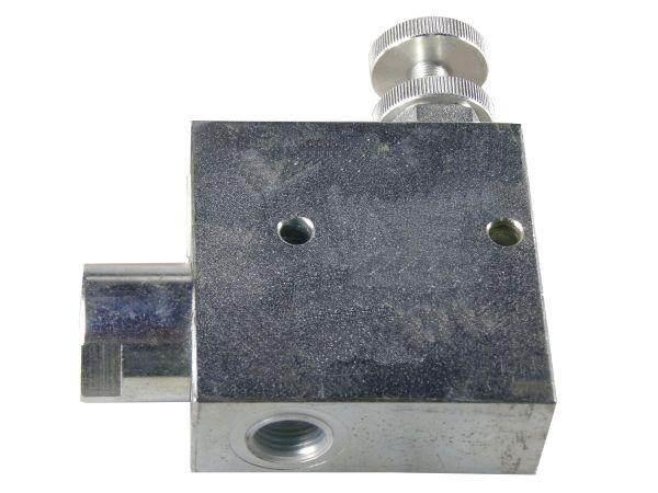 Regulator przepływu 1/2" przepustowość 85l.