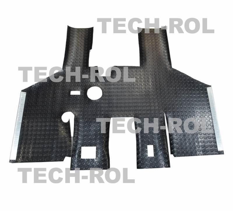 Chodnik kabiny C-385 grubość gumy 2mm z okuciami 80368620 Produkt krajowy