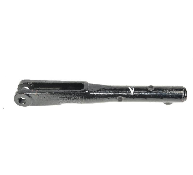 Widełki wieszaka lewego MF-3 897659M91 APARTS