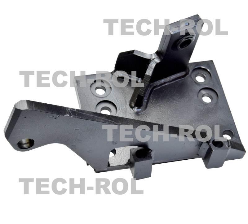 Wspornik prawy cylindra podnośnika 7004431M92 Produkt krajowy