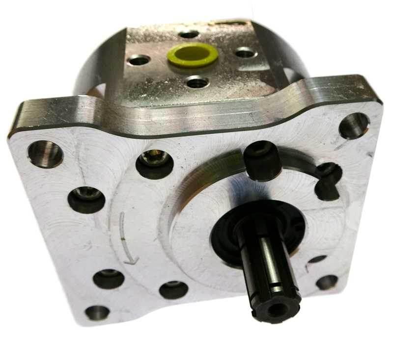 Pompa Hydrauliczna Podnośnika Lewa Wzmocniona 6-Frezów Władimirec T-25