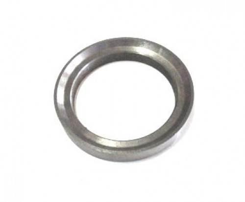 Gniazdo Zaworu Wydechowego Ursus C-385 | 89005022