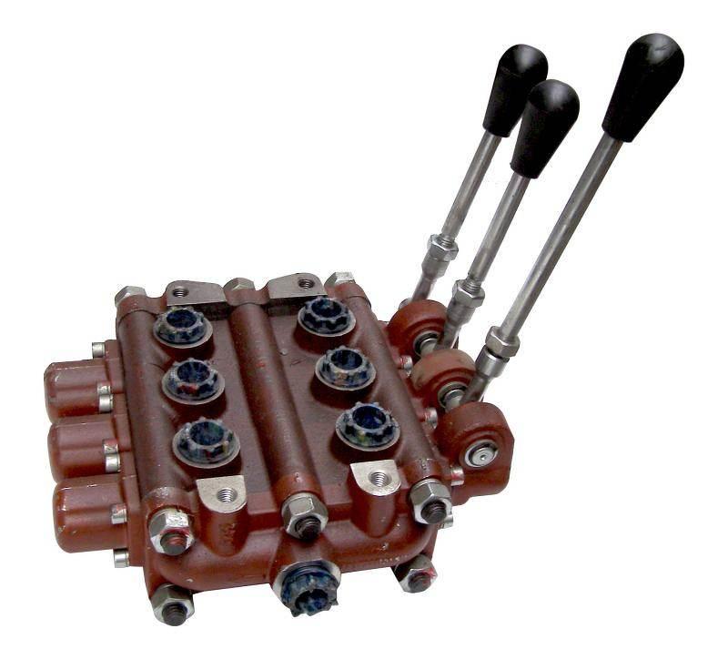 Rozdzielacz hydrauliczny 3-sekcyjny 40L 2 sekcje pływające Hydronnovi