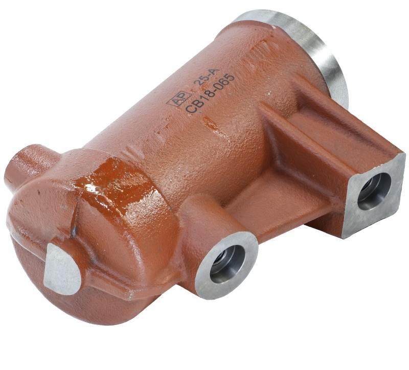 Cylinder podnośnika z tłokiem i pierścieniami metalowymi do