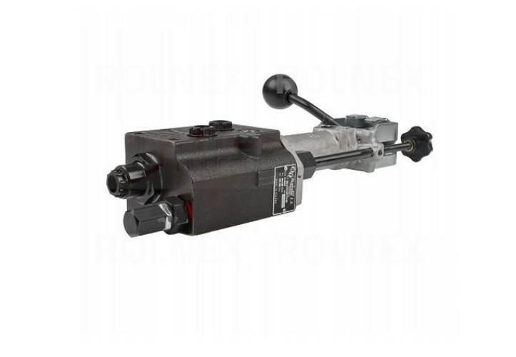 Rozdzielacz c330 hydrotor 42371011