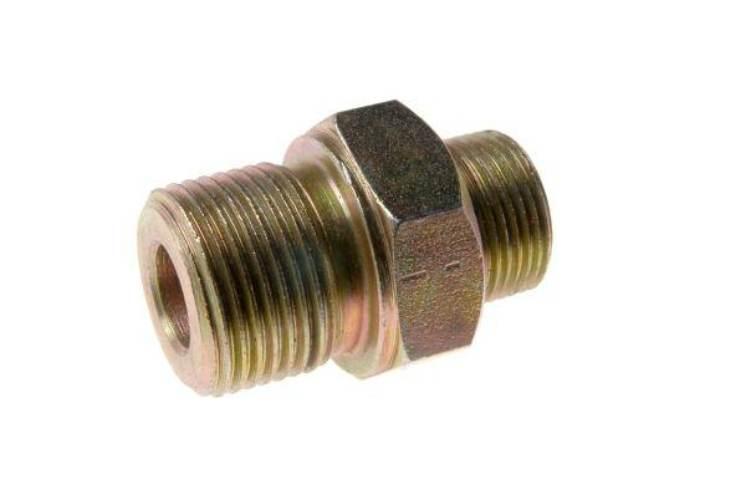 Króciec-złączka pompy hydraulicznej C-385 88407081