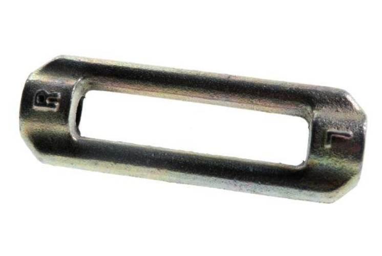 Nakrętka napinająca, śruba rzymska łańcucha bocznego C-330 50020930