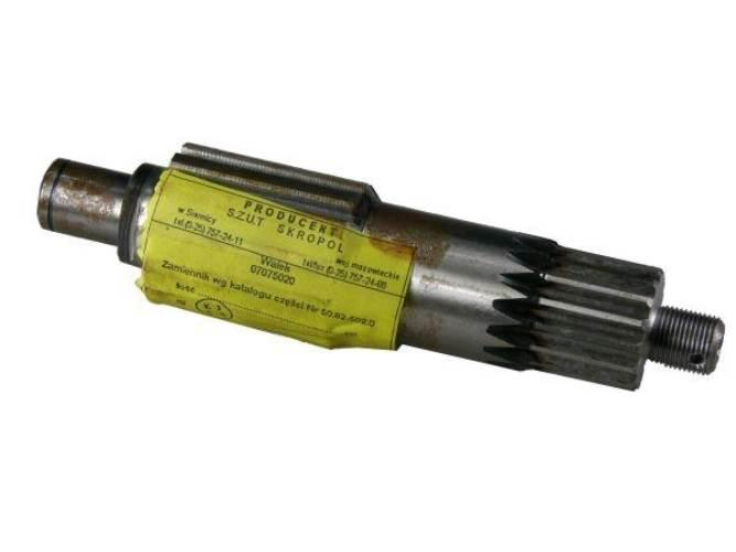 Wałek koła atakującego C-360 n.typ Skropol 50825020S