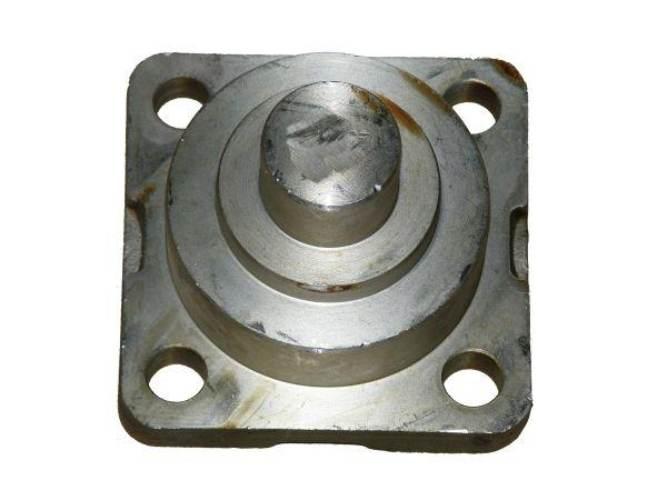 Czop dolny i górny przedniej zwrotnicy 04415111 Deutz-Fahr RM-04415111