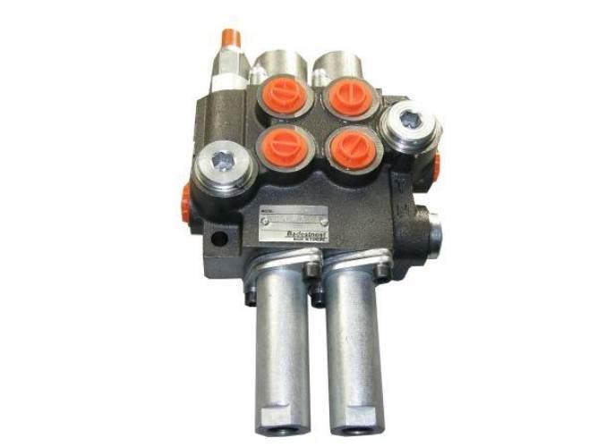 Rozdzielacz hydrauliczny dwusekcyjny (2) 40L sterowany joystickiem (na link - zdjęcie 3