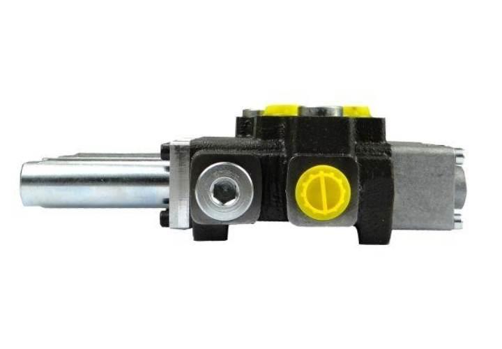 Rozdzielacz hydrauliczny 3-sekcyjny max przepływ 40L sterowany na linkę War - zdjęcie 3