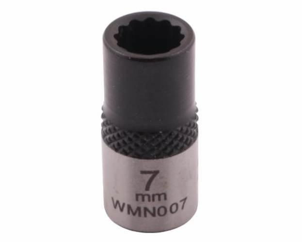 Nasadka dwunastokątna 1/4". 7 mm. CrV50BV30. DIN 3124. Waryński WMN007
