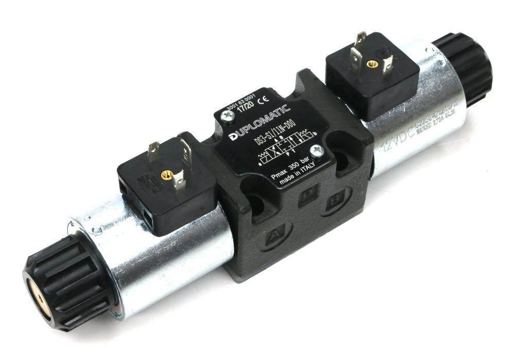 Rozdzielacz (elektrozawór) suwak "odcięty" DS3-S1/11N-D12 12V DC (cewka x 2