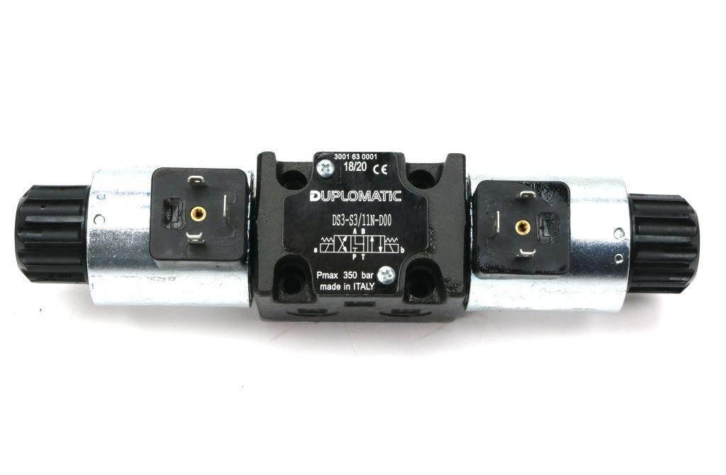 Rozdzielacz (elektrozawór) suwak "Y" DS3-S3/11N-D24 24V DC (cewka x 2) Heav - zdjęcie 2