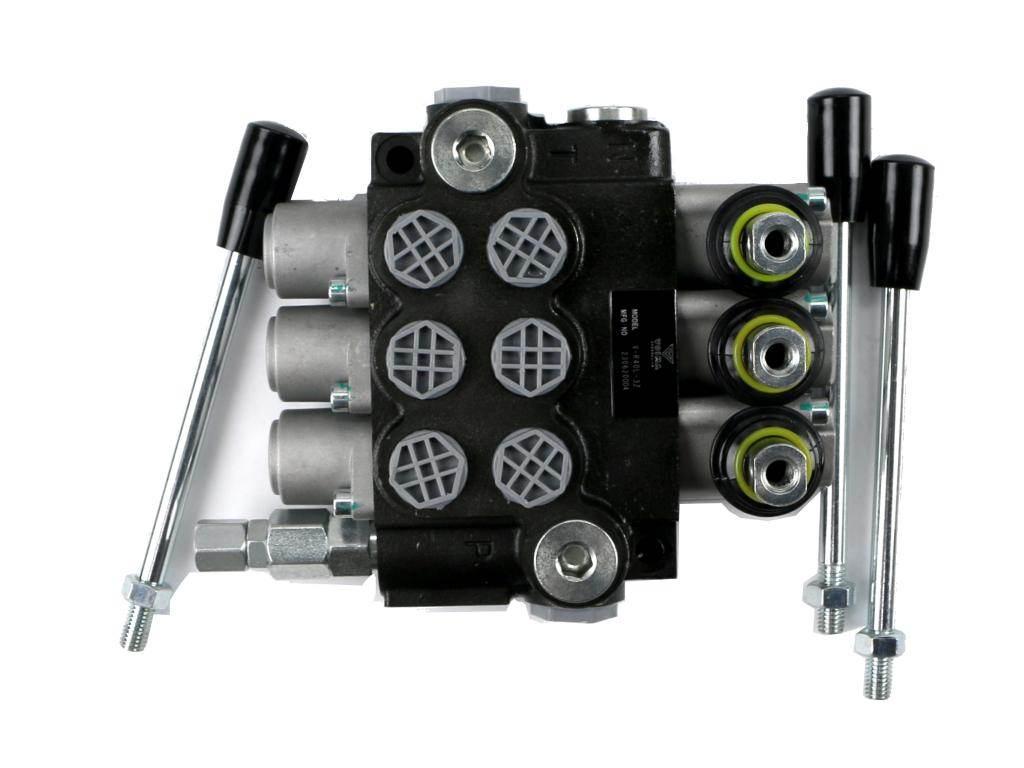 Rozdzielacz hydrauliczny 3-sekcyjny 40L z zatrzaskami VOIMA V-R40L-3Z - zdjęcie 3