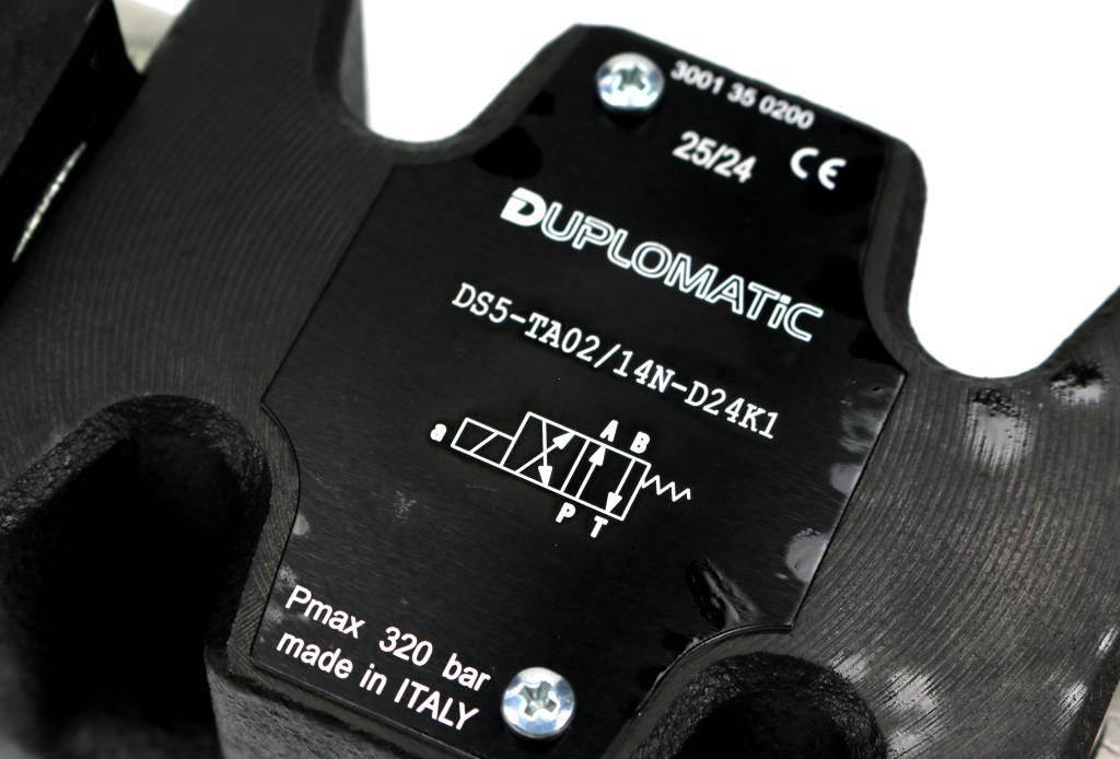 Rozdzielacz (elektrozawór NG 10) DS5-TA02/14N-D24K1 24VDC (cewka x 1) Compa - zdjęcie 3