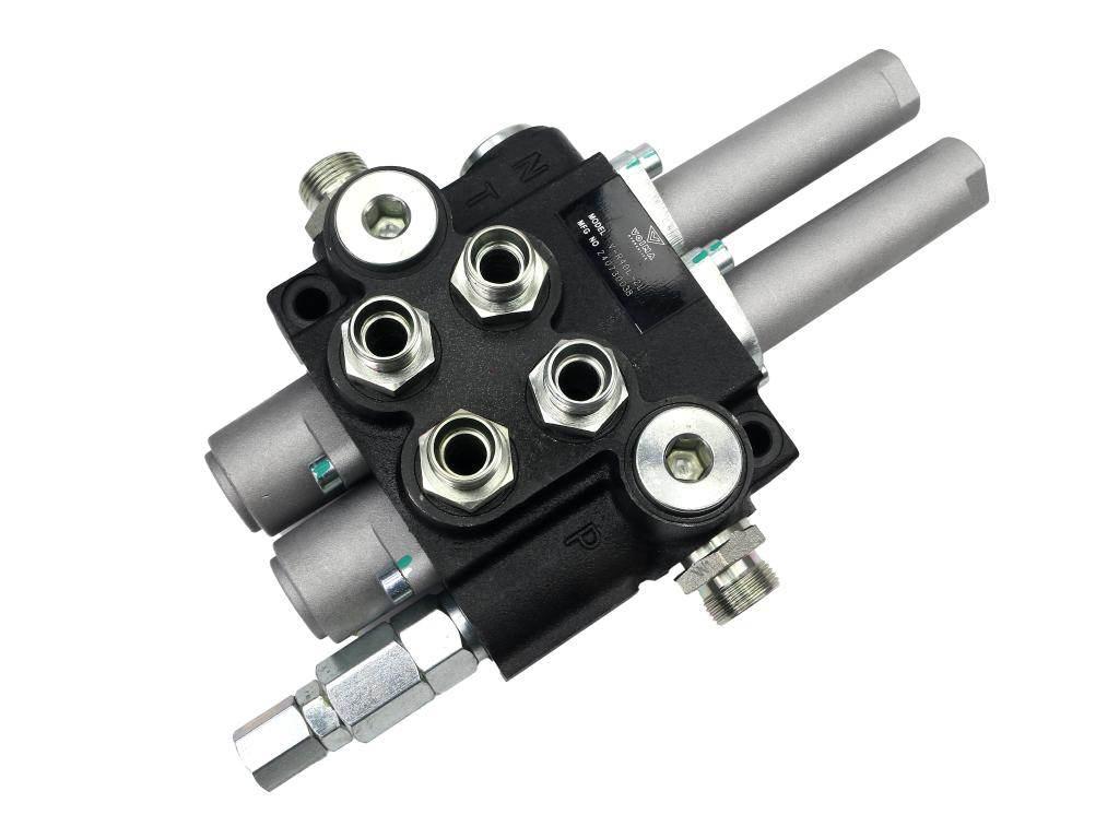 Zestaw - rozdzielacz hydrauliczny 2-sekcyjny na linki + elementy złączne VO - zdjęcie 3
