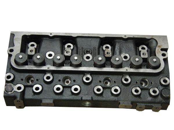 Głowica silnika kpl 4512 3132406k913132946k913132516m91 mf4