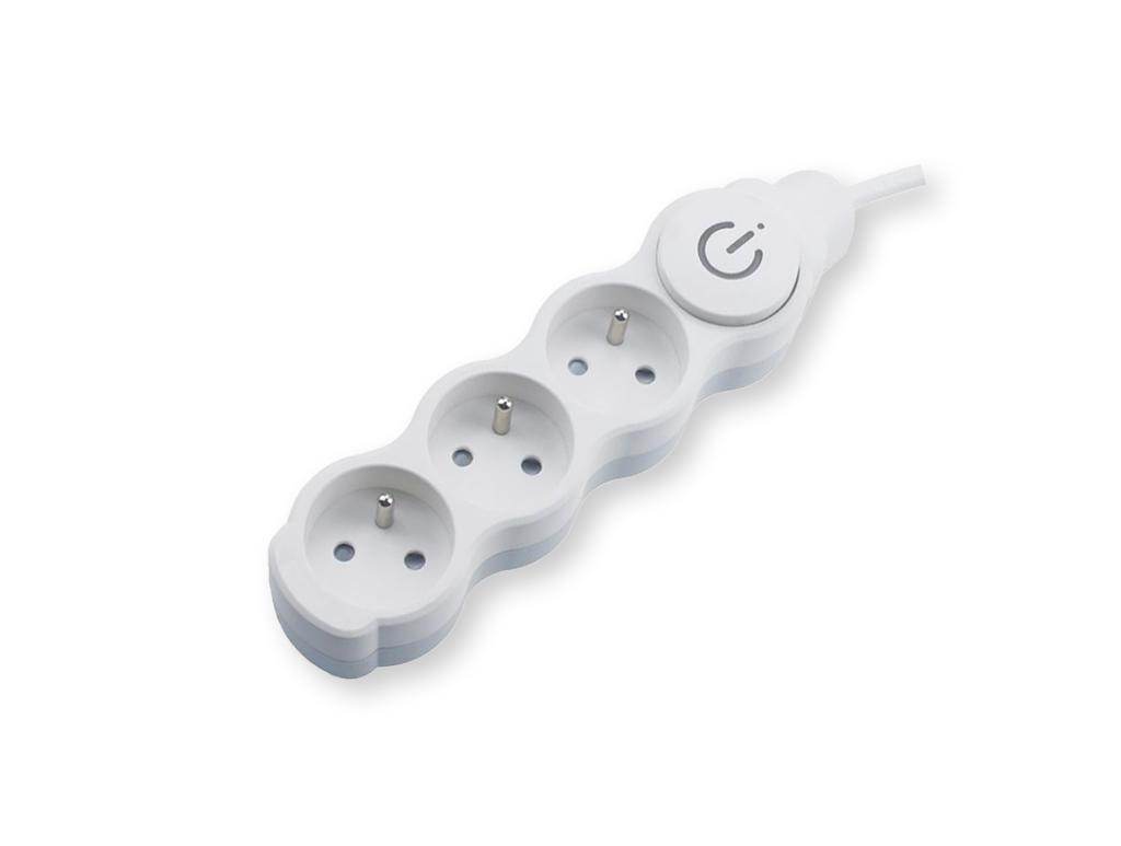 Przedłużacz 3 gniazda z wyłącznikiem 1.5m