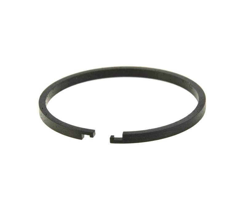 Pierścień zamkowy MF-4 34,5 x 2,4 wałka skrzyni biegów maszyn marki MF