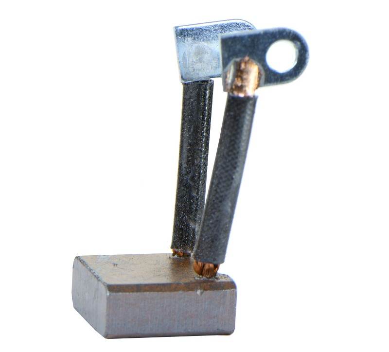 Szczotka rozrusznika R-11 z izolacją do C-330 C-360 MF-3: 46657110 8544040