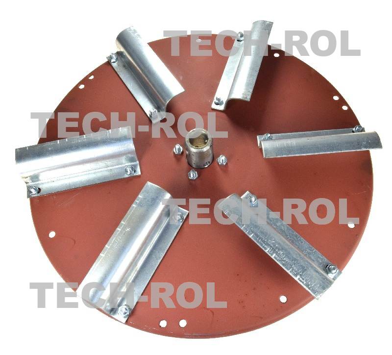 Tarcza prawa metalowa kompletna Rozsiewacz RCW-3 2011020417 Produkt krajowy