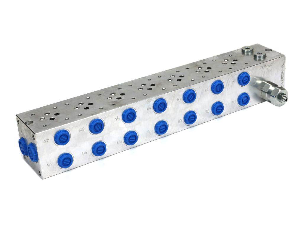 Płyta ng6 cetop3 7-sekcyjna z zaworem przelewowym 50-380 bar do elektrozaworów dl3 i ds3