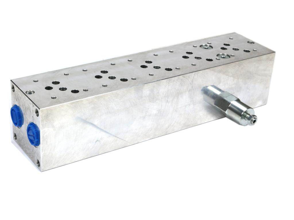 Płyta ng10 cetop 5- 5 sekcyjna z zaworem przelewowym 50-380 bar do elektrozaworów dl5 Płyta ng10 cetop 5- 5 sekcyjna z zaworem przelewowym 50-380 bar do elektrozaworów dl5 - obrazek 2