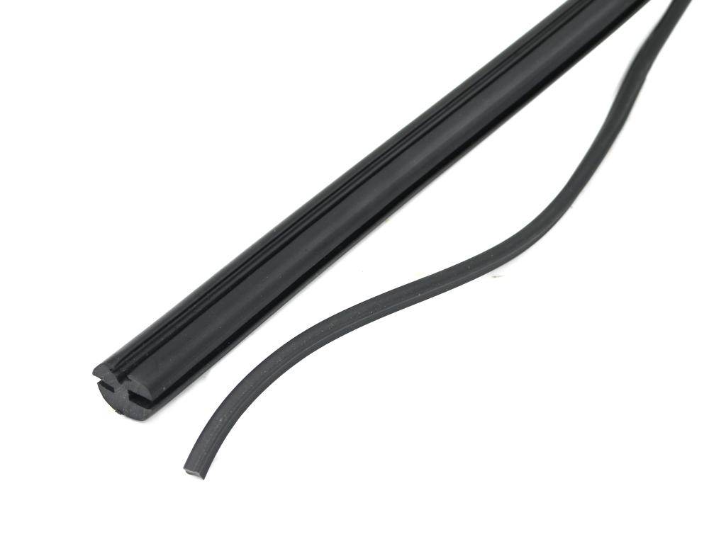 Uszczelka szyby okienna tb0 z klinem do ciągnika t-25 po 20m)